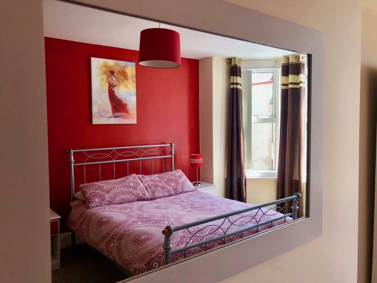 Princess St Apartments Портраш Екстер'єр фото