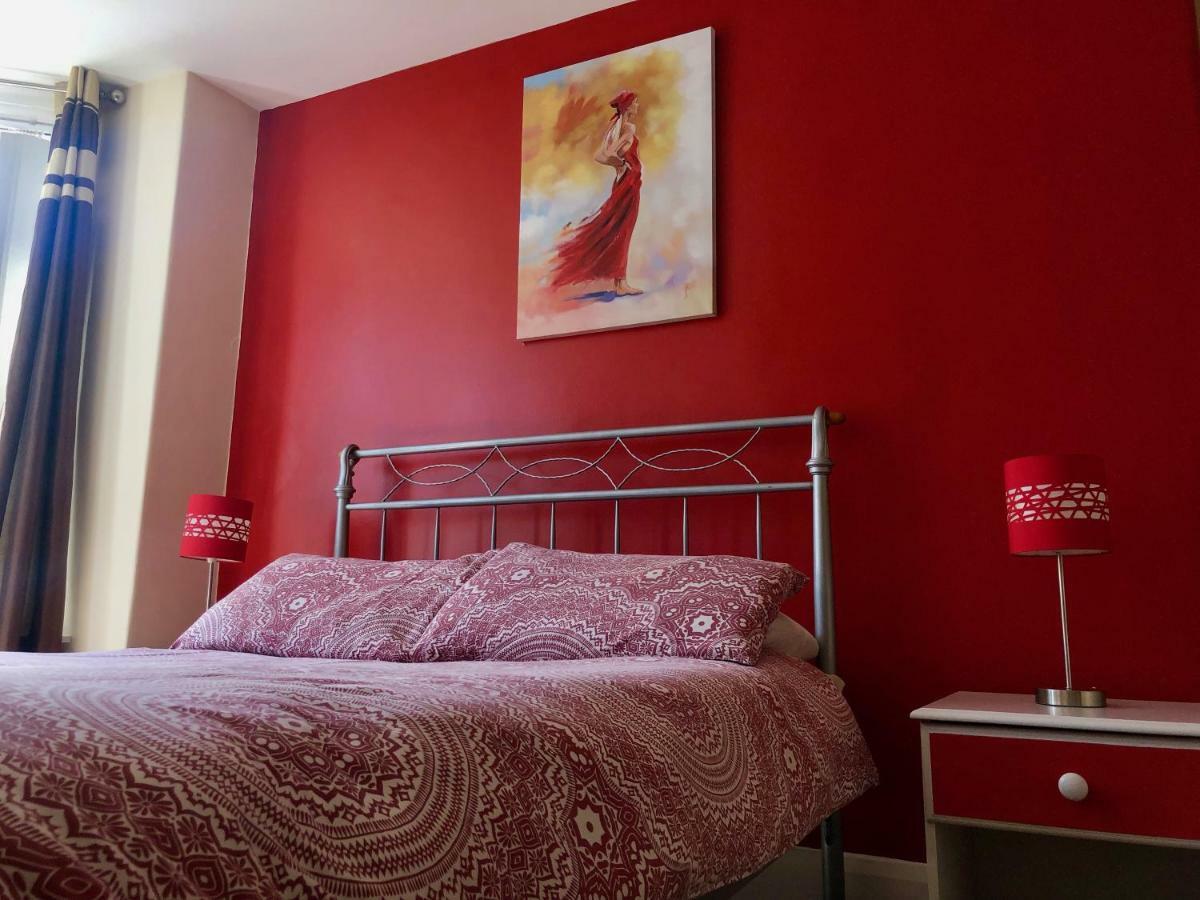 Princess St Apartments Портраш Екстер'єр фото